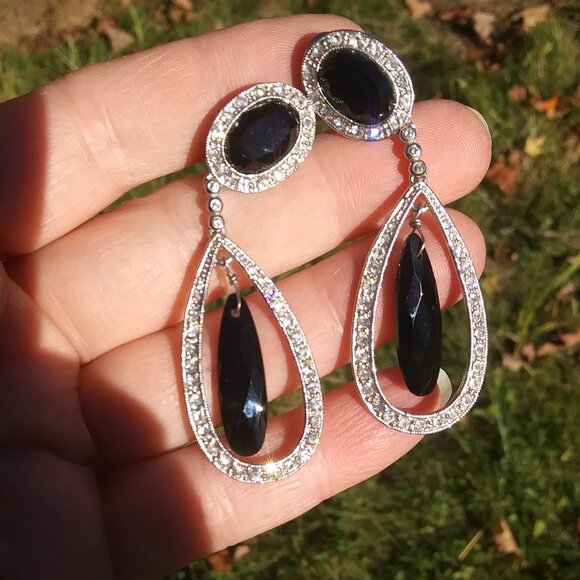 VTG Monet drop Dangle teardrop clip on earrings  rhinestones black cabochons - Picture 13 of 17